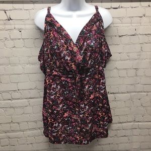 ⚡️Flash Sale⚡️ Avenue Cami Blouse